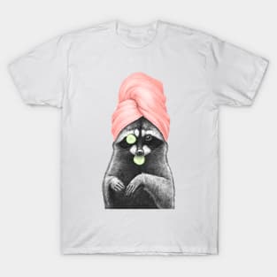 Wellness raccoon T-Shirt